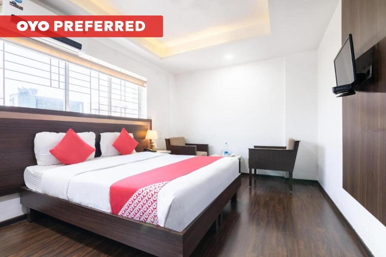 Flagship Malnad Residency Near Bengaluru Palace Buitenkant foto