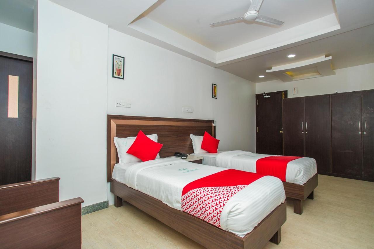 Flagship Malnad Residency Near Bengaluru Palace Buitenkant foto